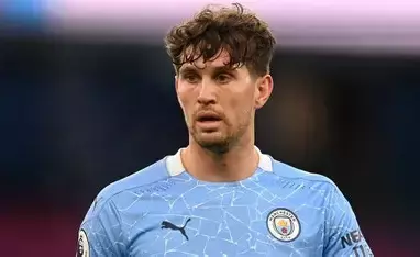 包含赛地聚焦：欧冠加时末段热度飙升；曼城更衣室发声；目标明确；球探报告显示潜力的词条