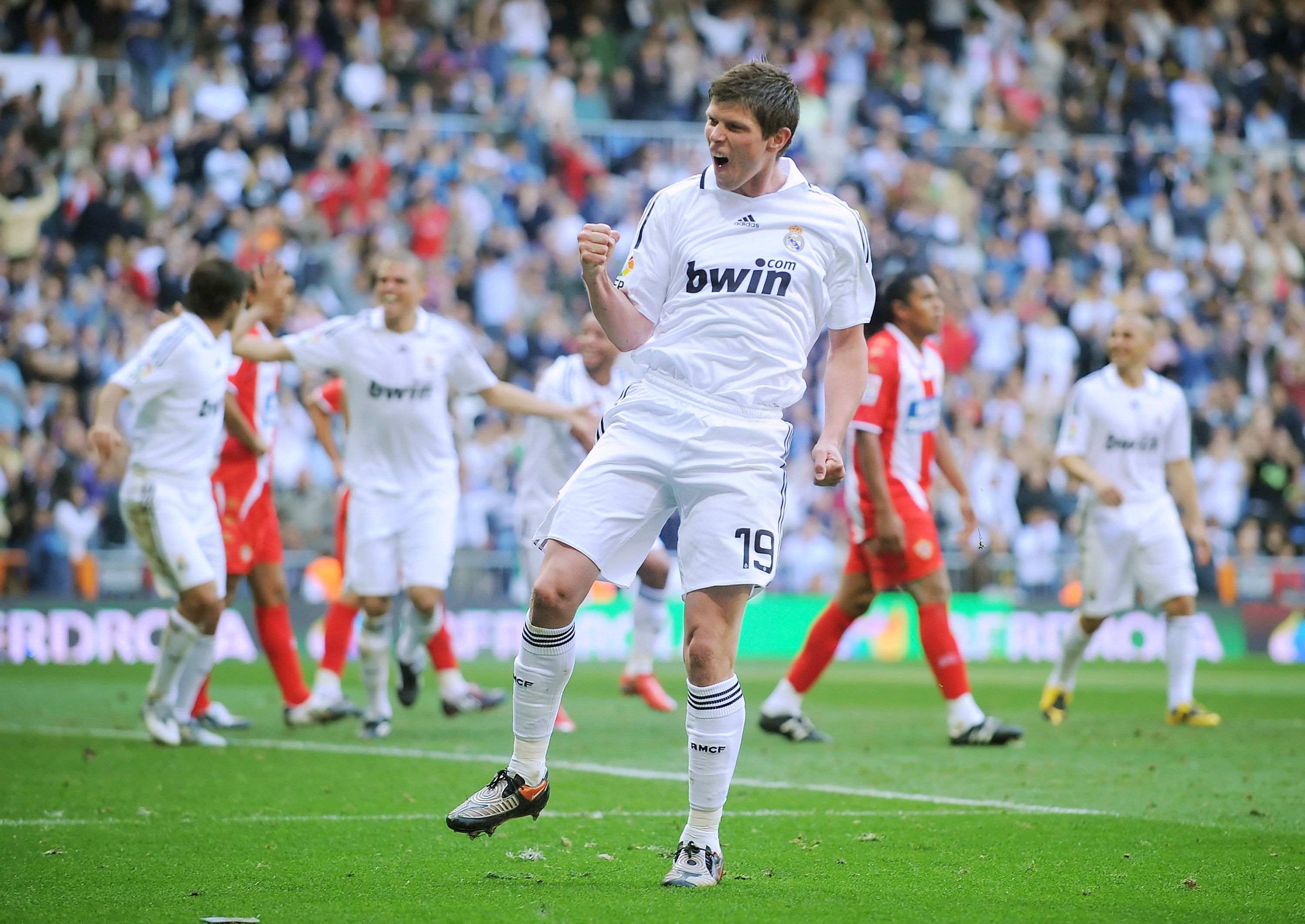 斯图加特vs亚特兰大欧冠前瞻-贝博官方app